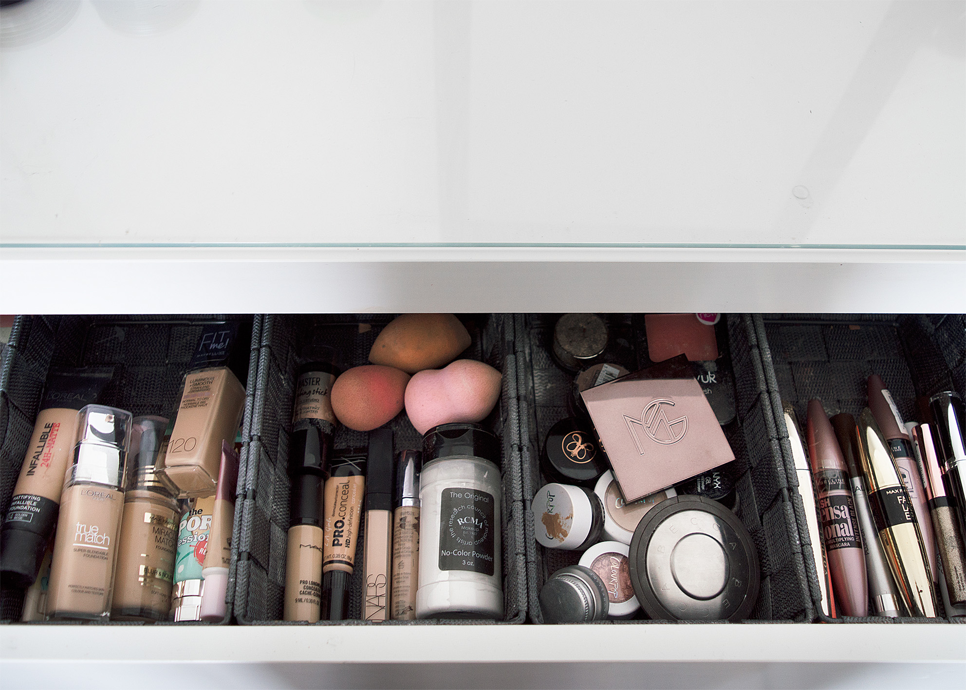 4 Tips for Storing Makeup