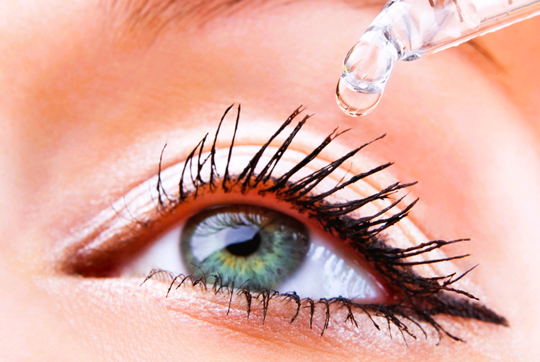 8 Eyelash Hacks
